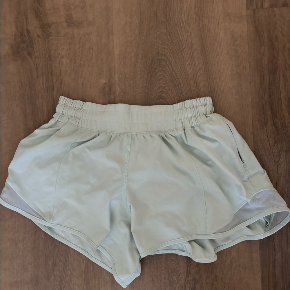 Lululemon Hotty Hot II - 4”